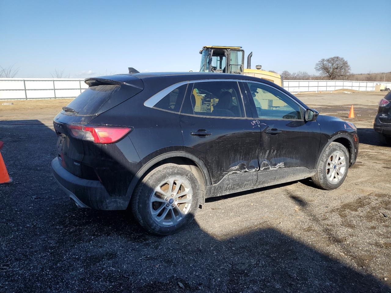 2020 FORD ESCAPE SE - Image 3