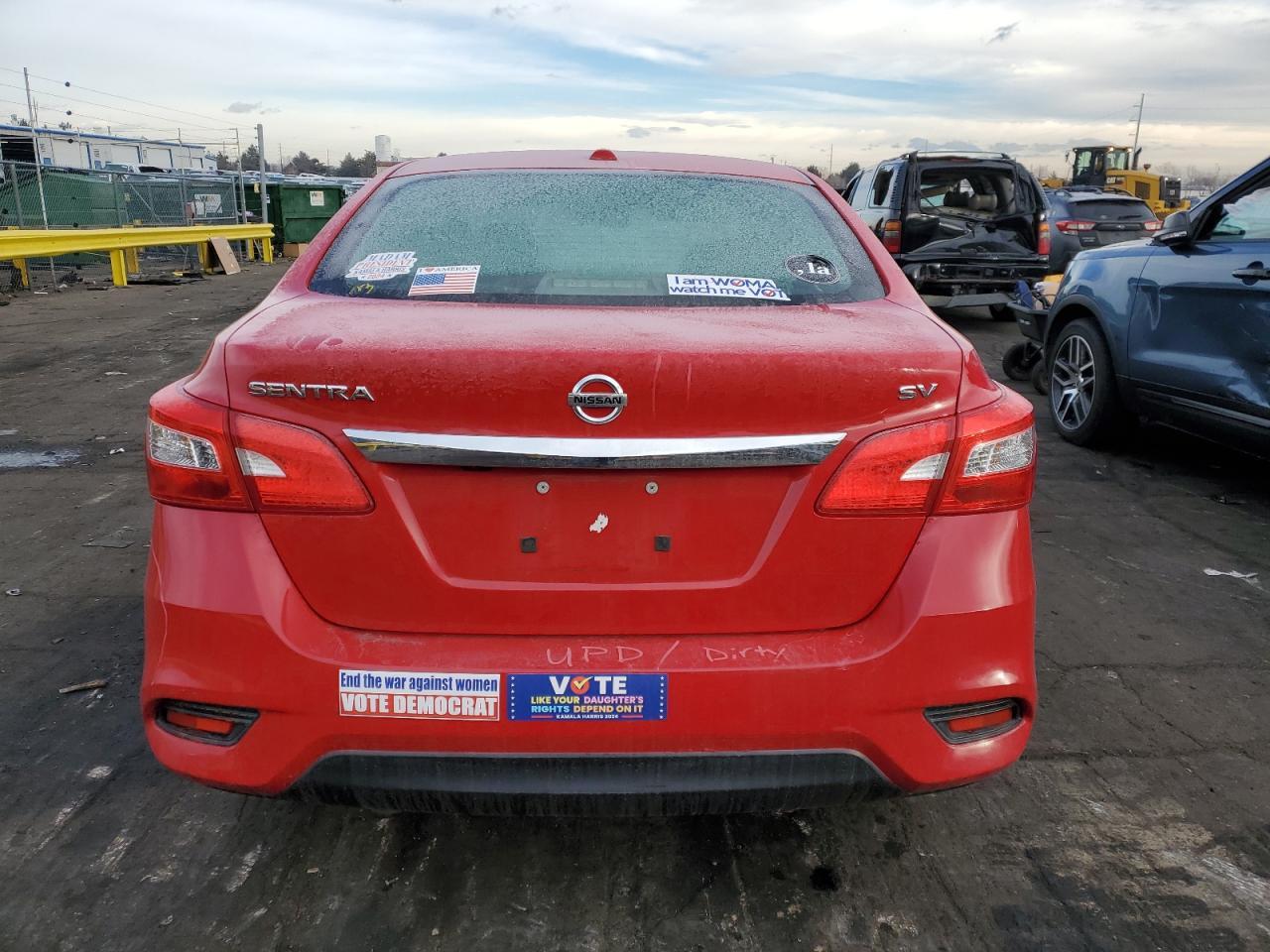 2017 NISSAN SENTRA S - Фото 6