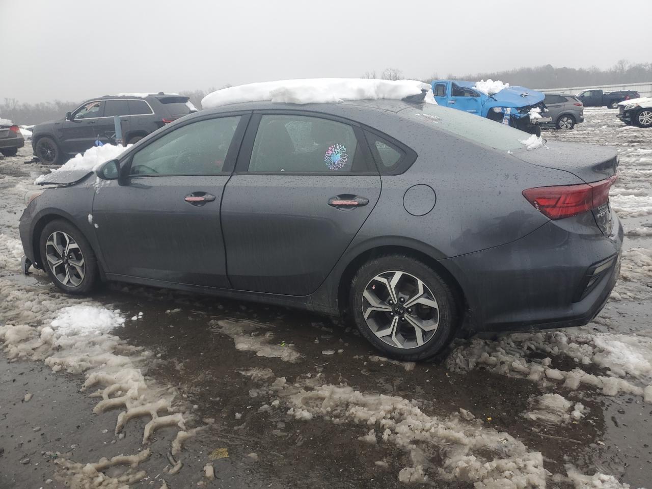 2021 KIA FORTE FE - Фото 2