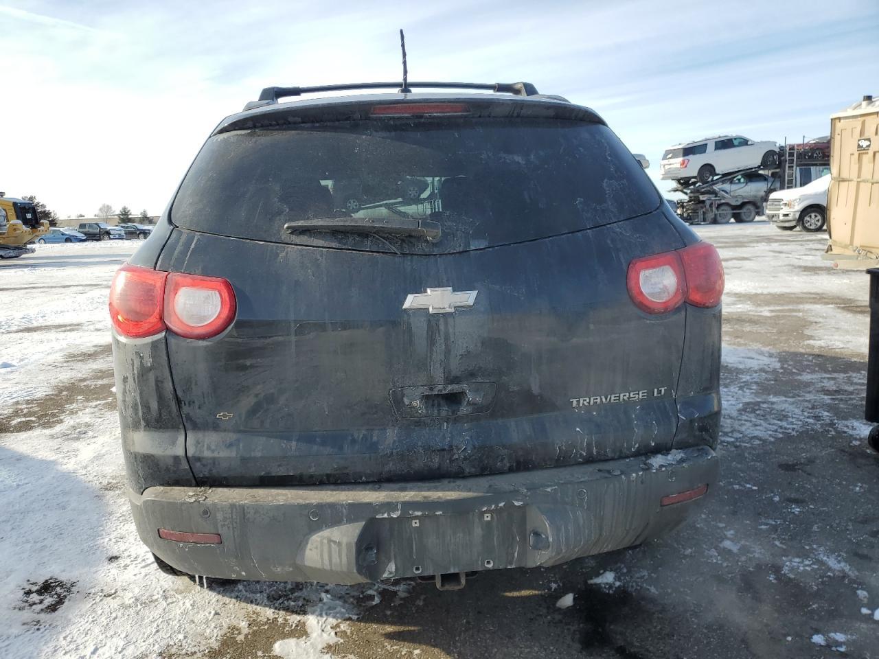 2012 CHEVROLET TRAVERSE L - Image 6
