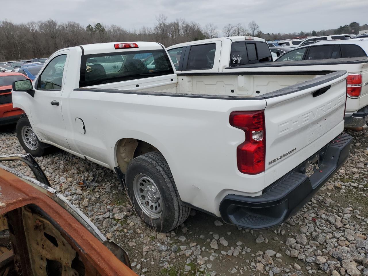 2021 CHEVROLET SILVERADO - Фото 2
