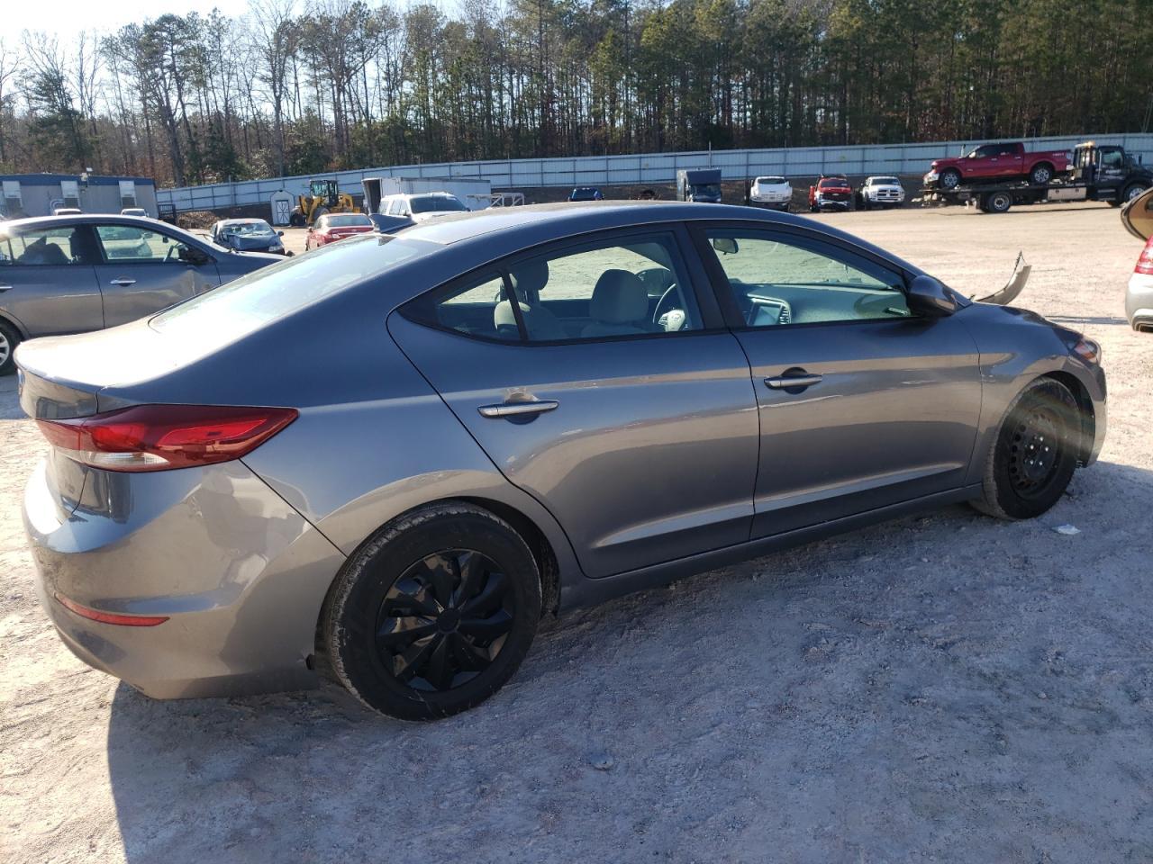 2018 HYUNDAI ELANTRA SE - Image 3