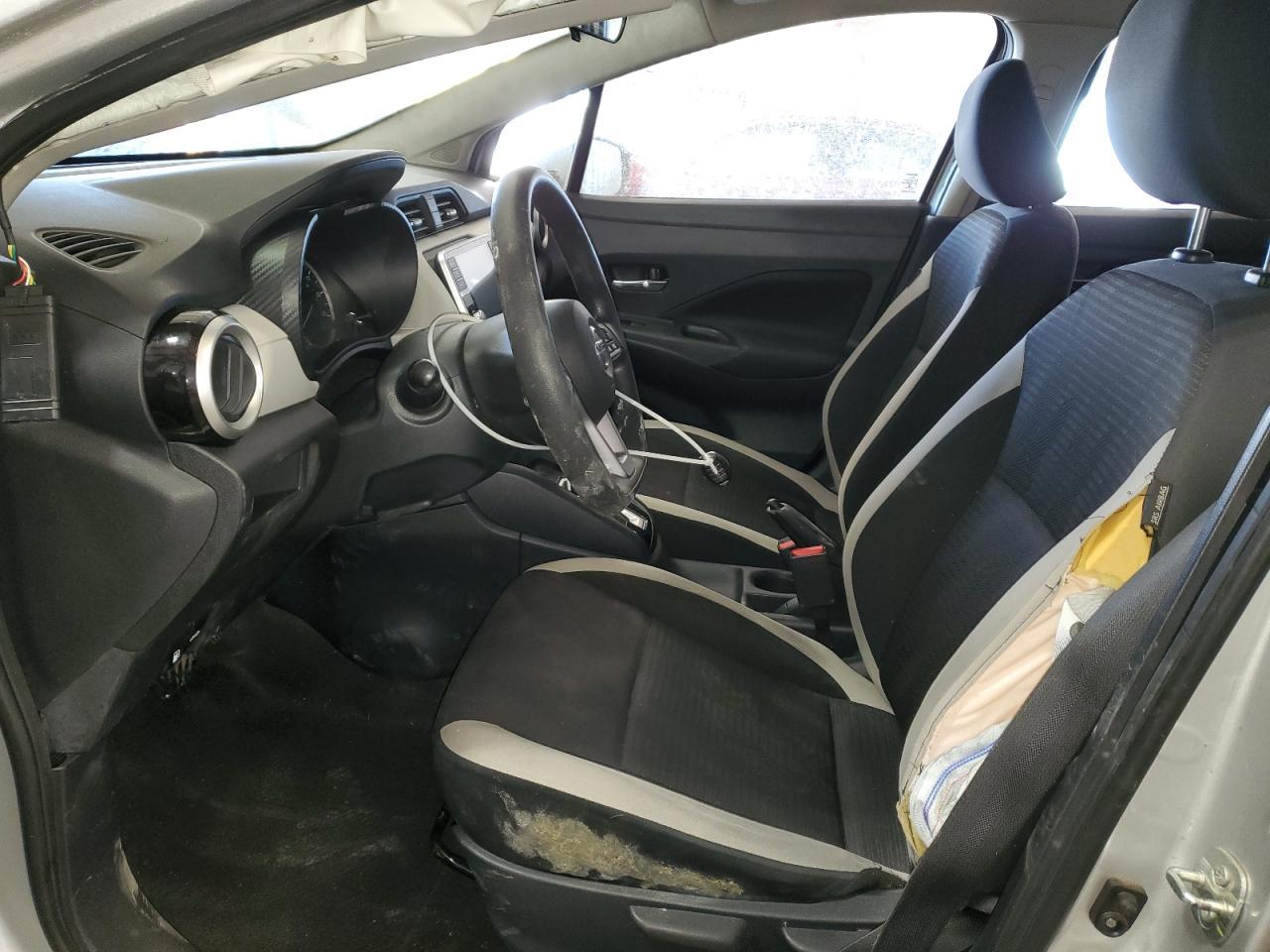 2021 NISSAN VERSA SV - Фото 7