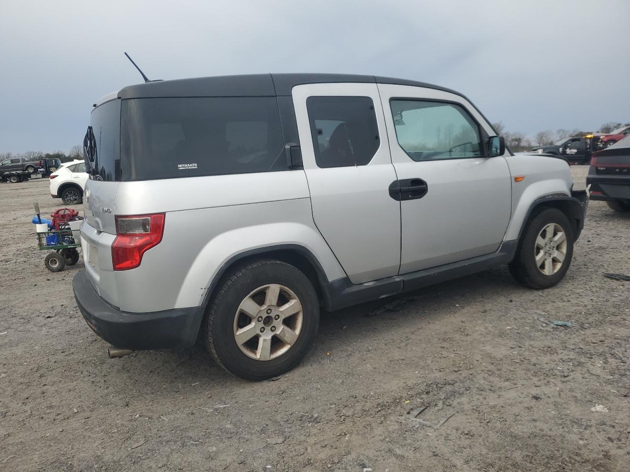 2010 HONDA ELEMENT EX - Фото 3