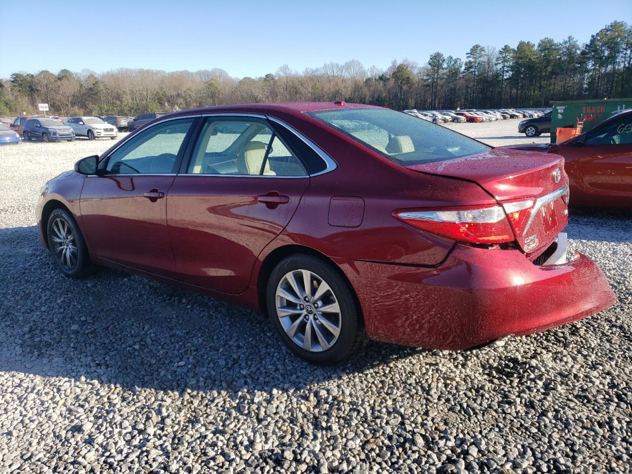 2017 TOYOTA CAMRY LE - Фото 2
