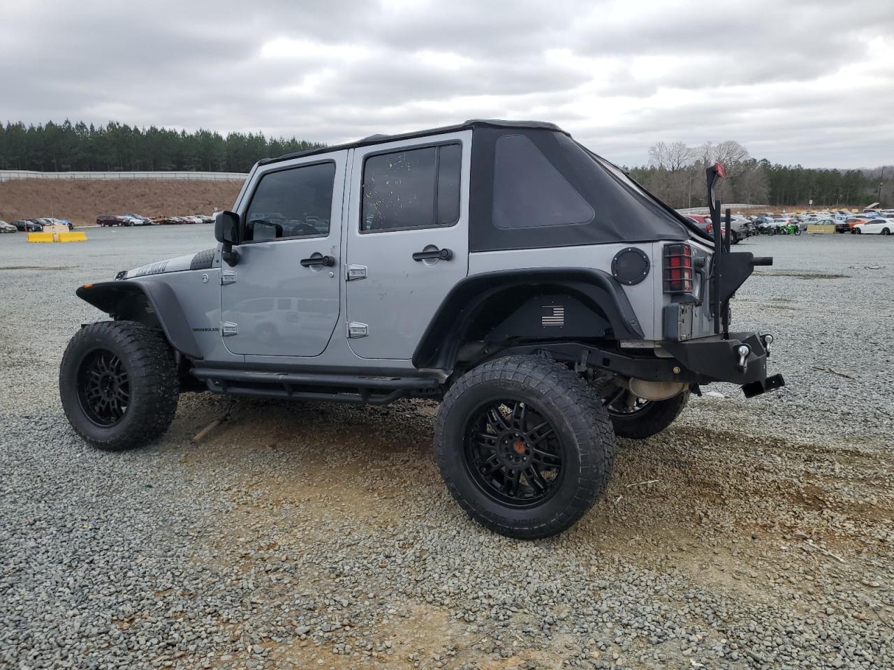 2014 JEEP WRANGLER U - Image 2