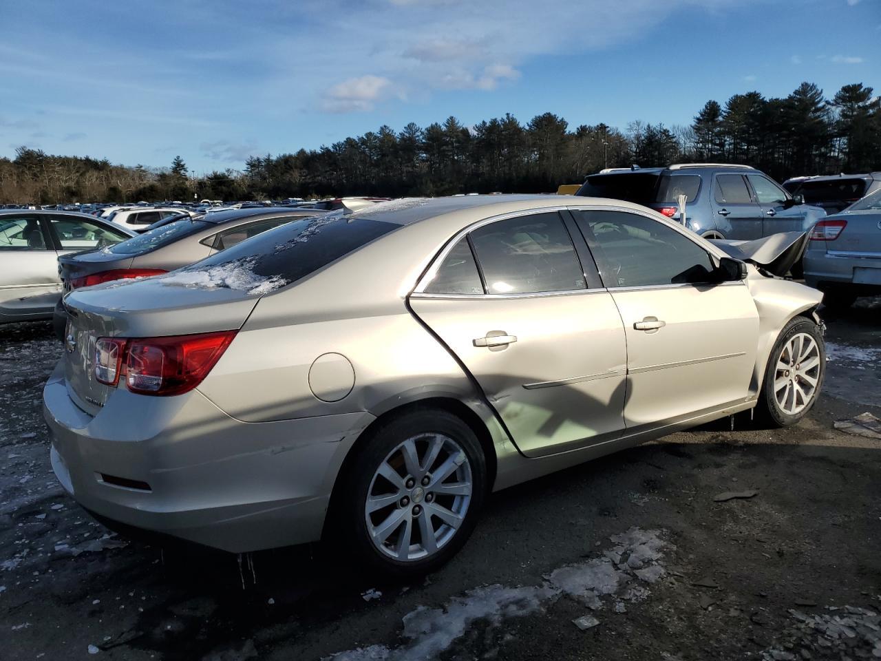 2015 CHEVROLET MALIBU 2LT - Image 3