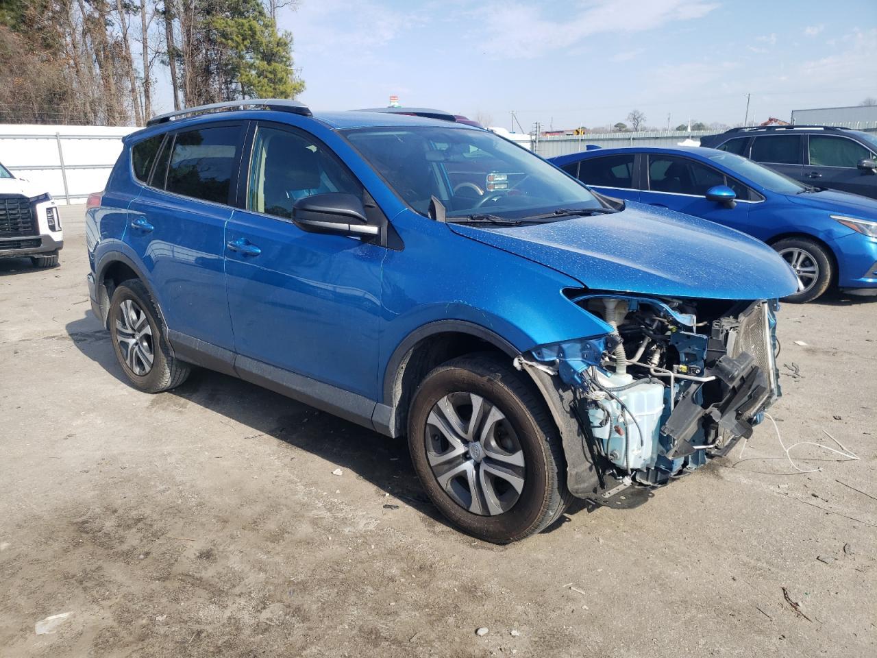 2016 TOYOTA RAV4 LE - Image 4