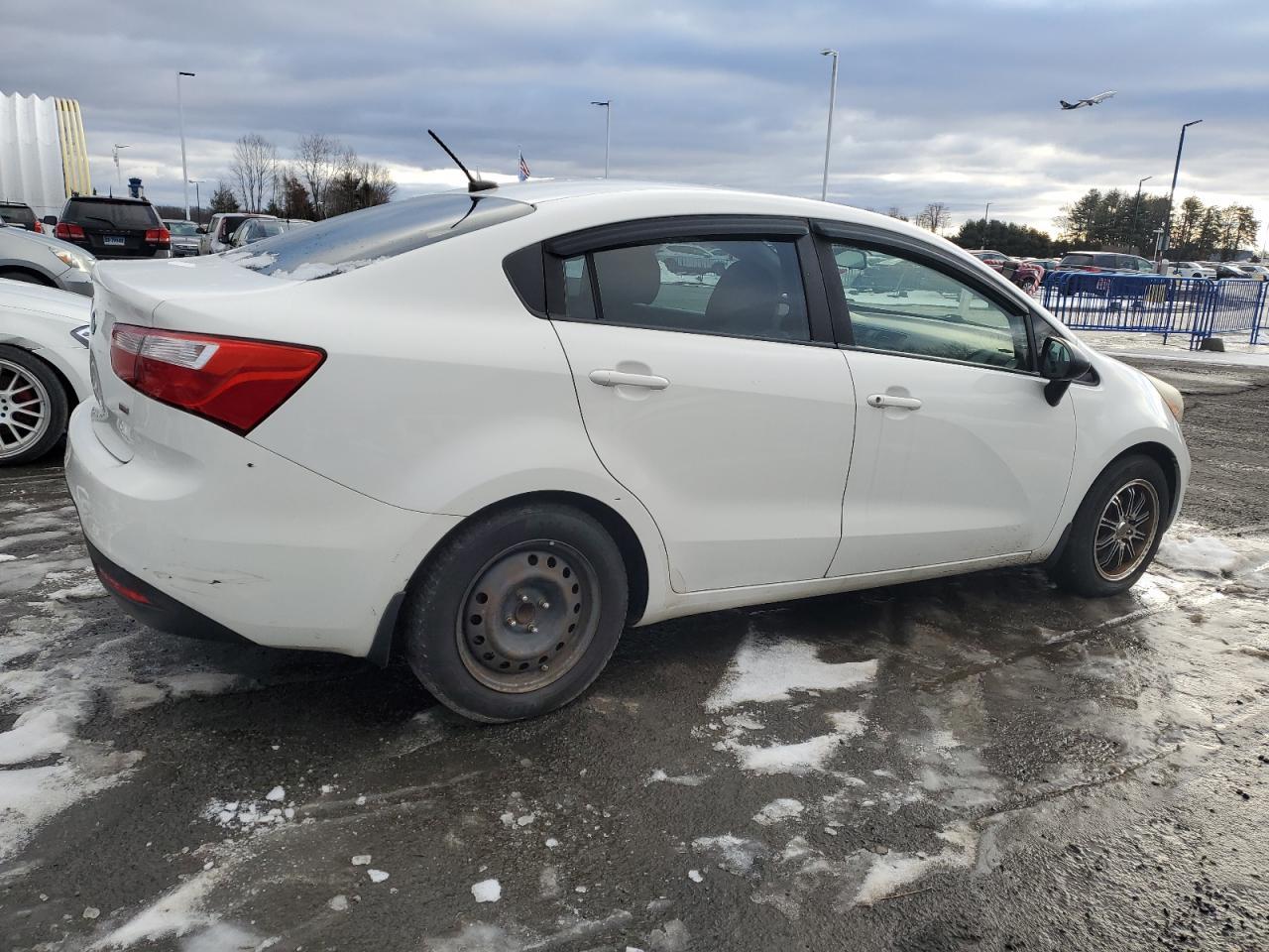 2012 KIA RIO LX - Фото 3