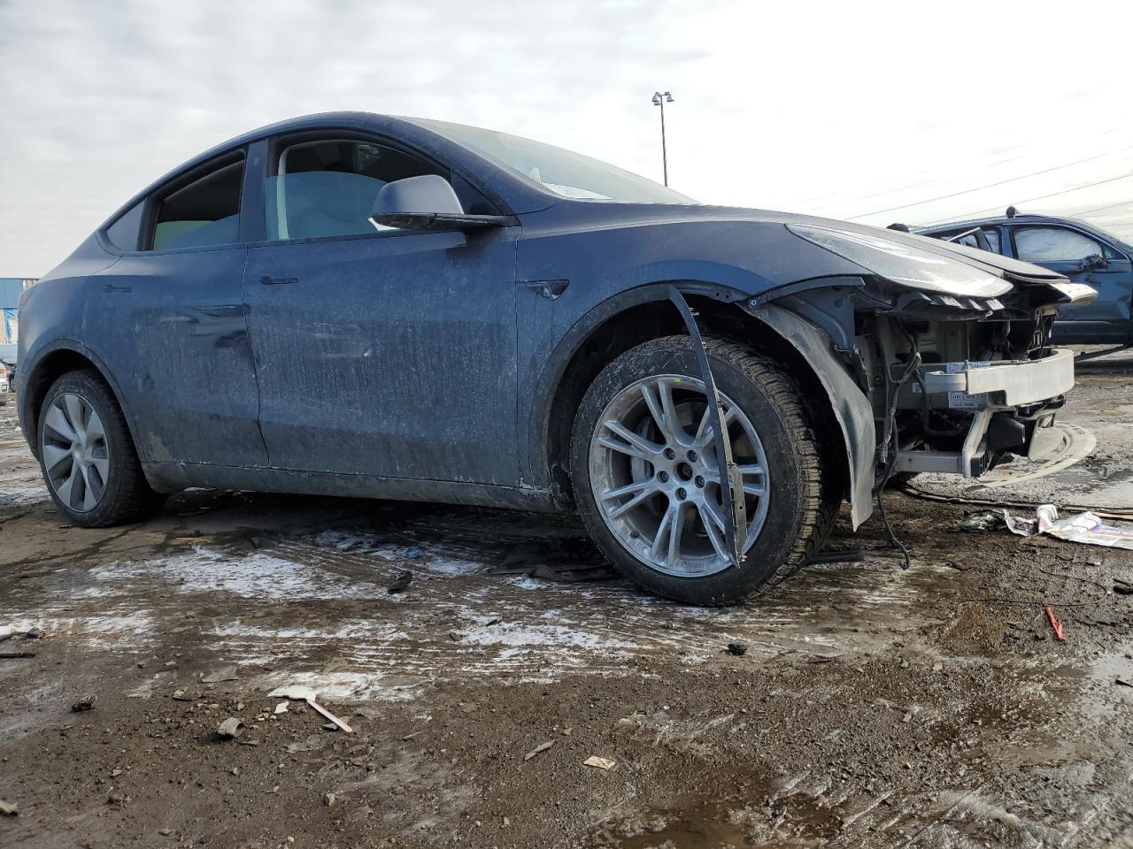 2023 TESLA MODEL Y - Image 4