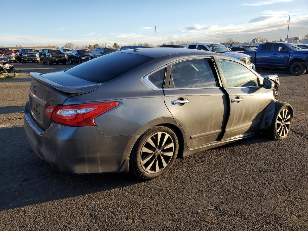 2017 NISSAN ALTIMA 2.5 - Image 3