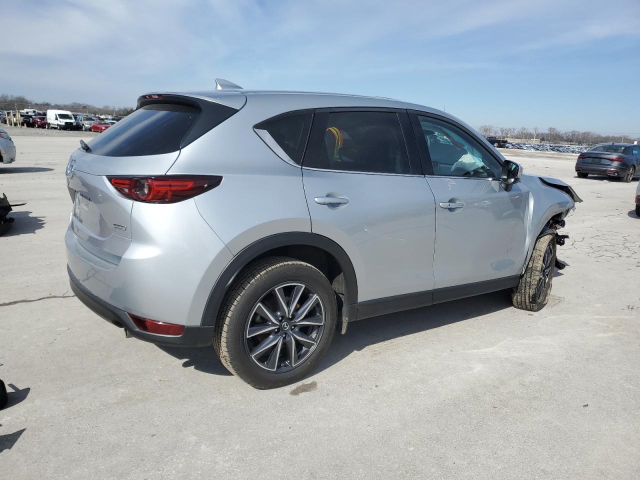2018 MAZDA CX-5 GRAND - Image 3