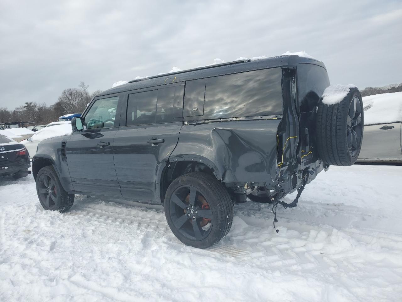 2024 LAND ROVER DEFENDER 1 - Image 2