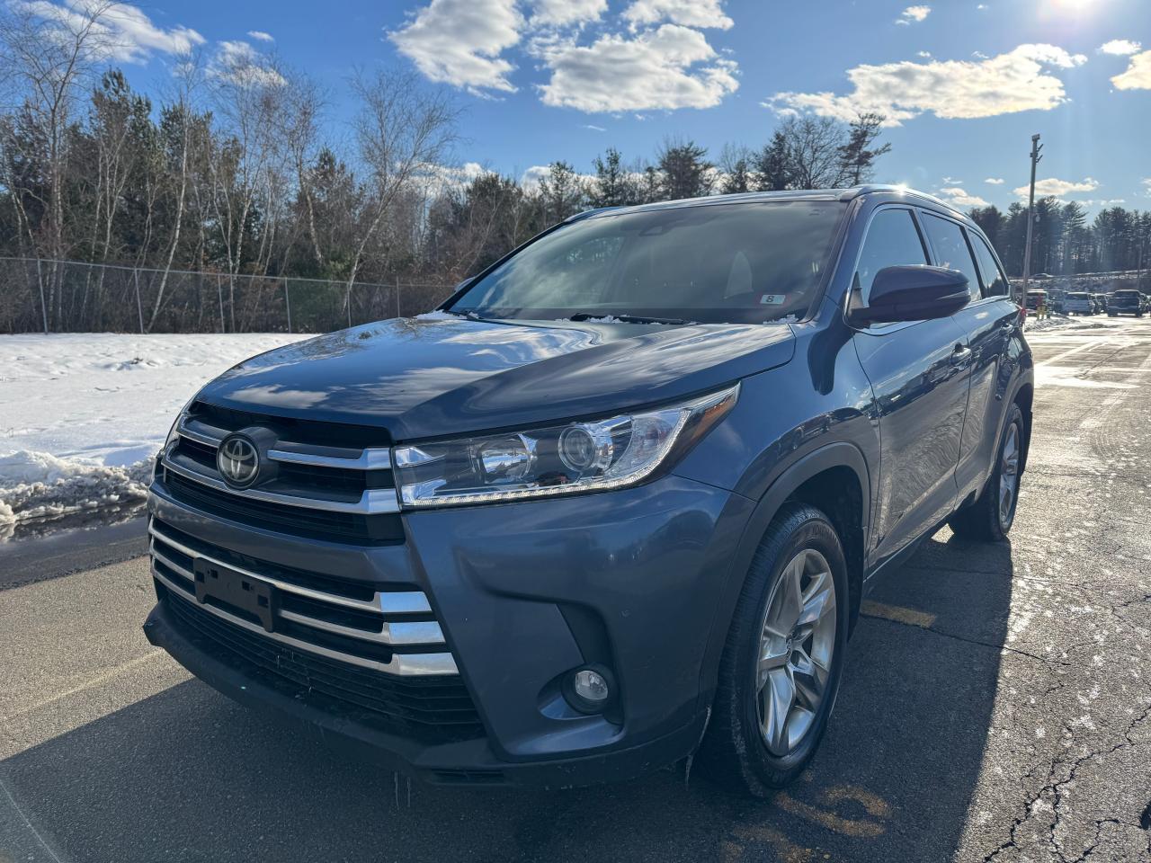 2019 TOYOTA HIGHLANDER - Image 2