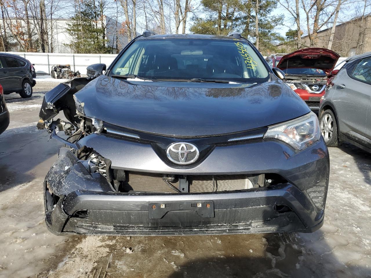 2016 TOYOTA RAV4 LE - Фото 5