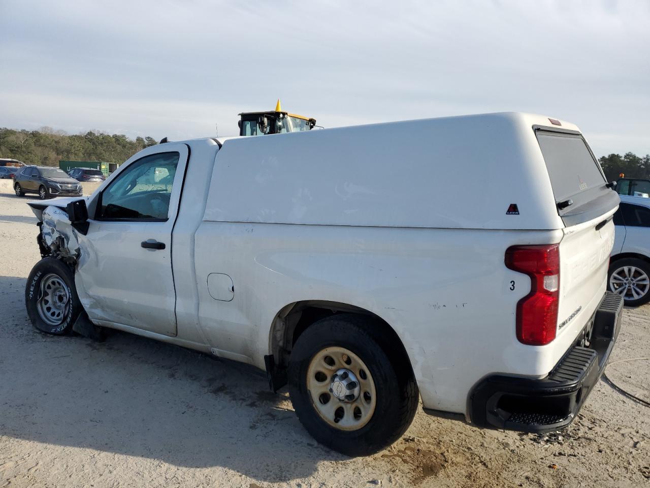2023 CHEVROLET SILVERADO - Image 2