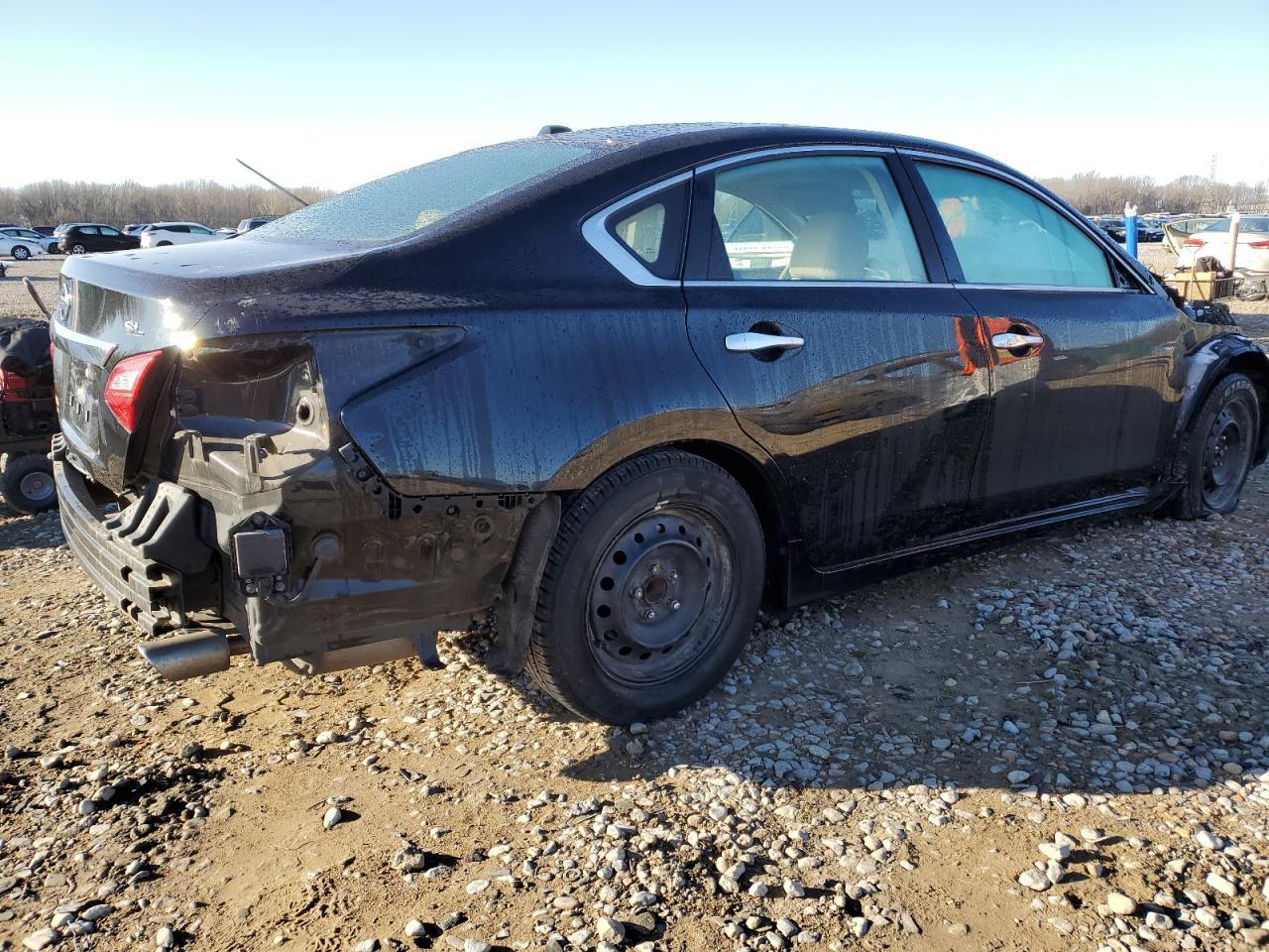 2016 NISSAN ALTIMA 2.5 - Фото 3