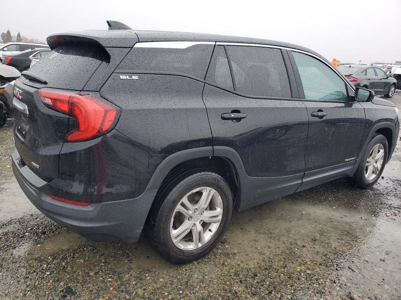 2018 GMC TERRAIN SL - Image 3