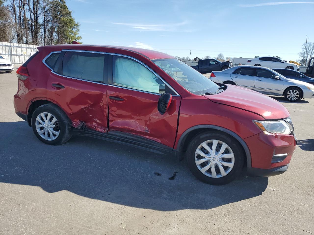 2017 NISSAN ROGUE S - Image 4