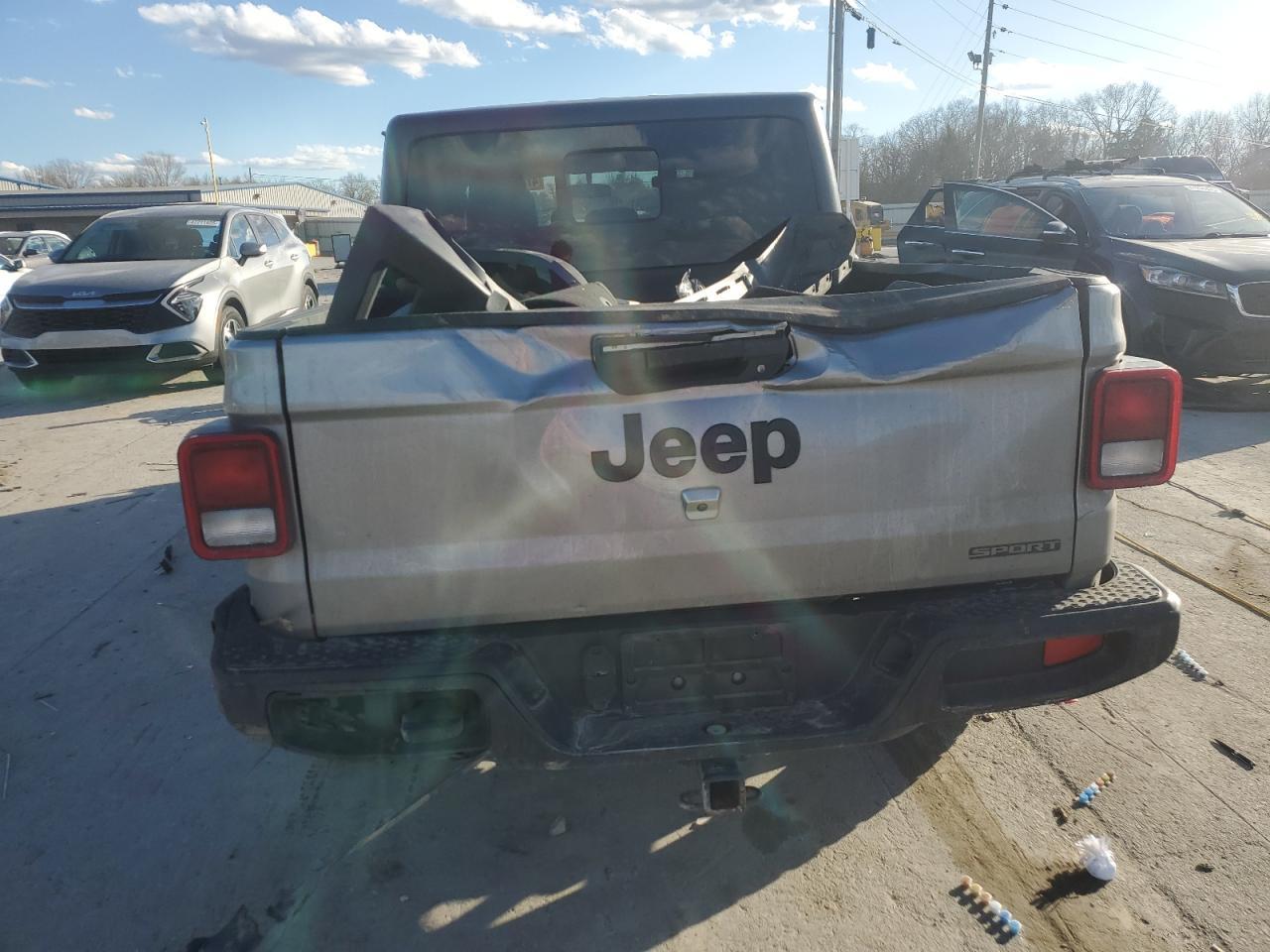 2020 JEEP GLADIATOR - Image 6