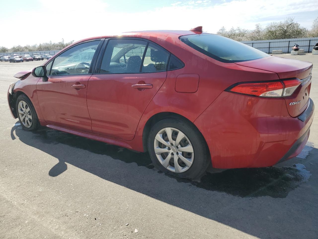 2020 TOYOTA COROLLA LE - Фото 2