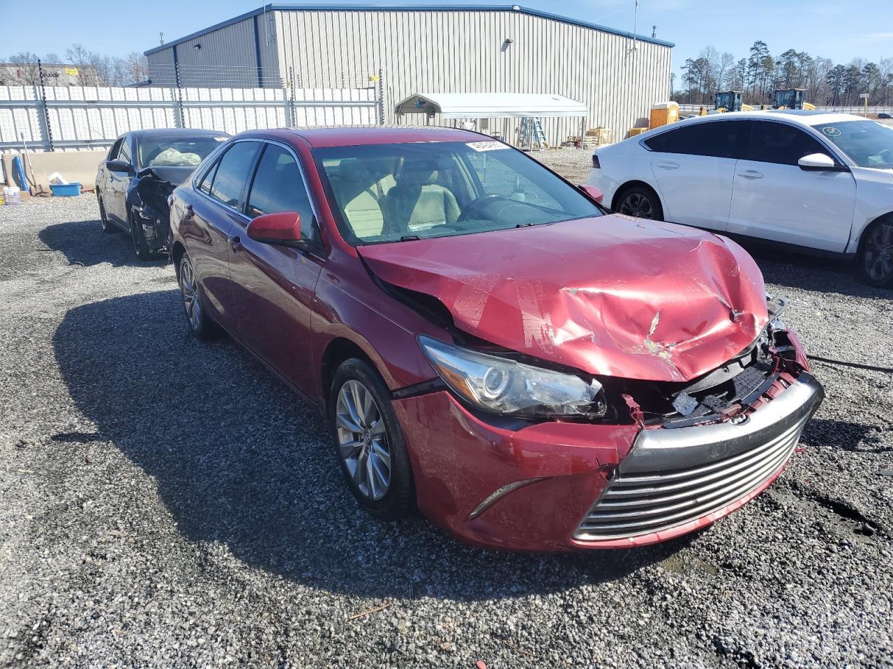2016 TOYOTA CAMRY LE - Фото 4