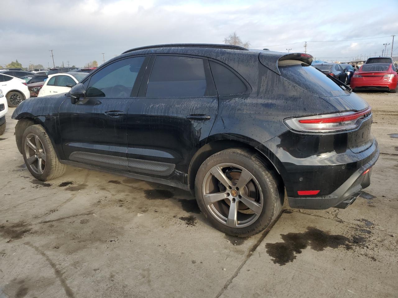 2023 PORSCHE MACAN BASE - Фото 2