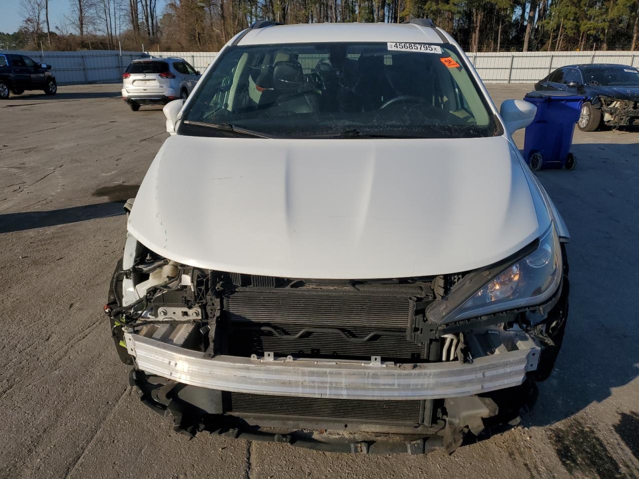2017 CHRYSLER PACIFICA T - Image 5
