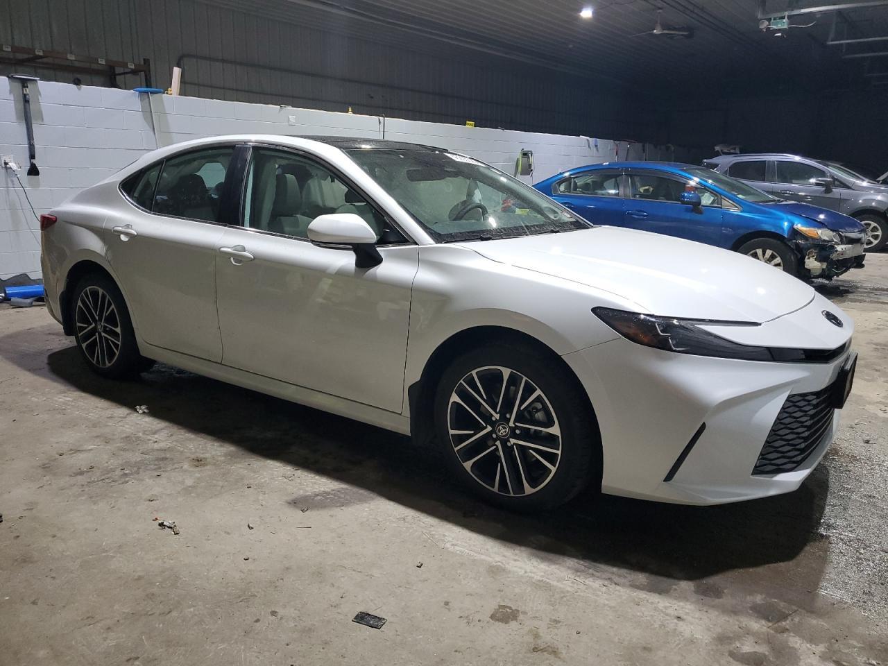 2025 TOYOTA CAMRY XSE - Фото 4