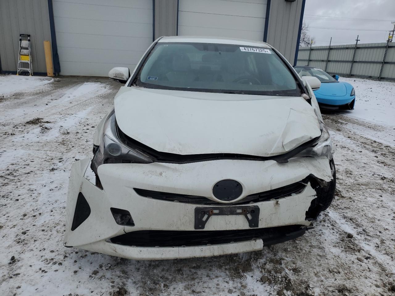 2016 TOYOTA PRIUS - Фото 5