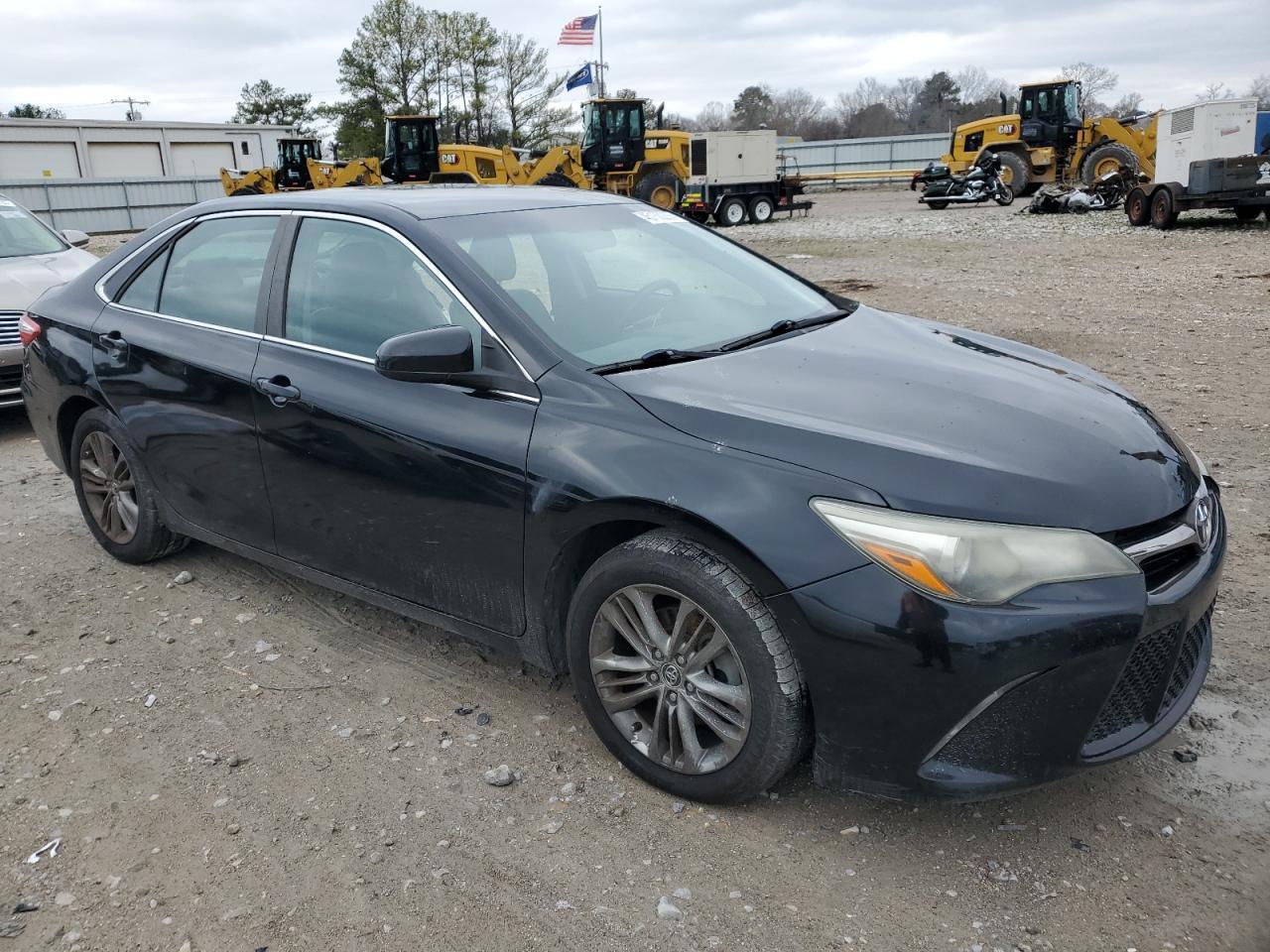2016 TOYOTA CAMRY LE - Фото 4