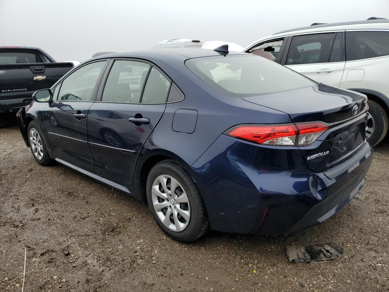 2020 TOYOTA COROLLA LE - Фото 2