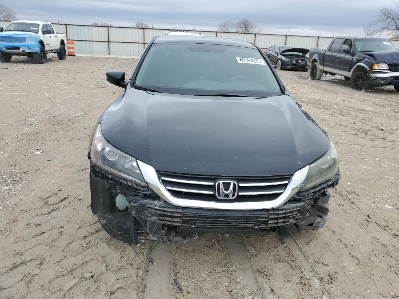 2014 HONDA ACCORD LX - Фото 5