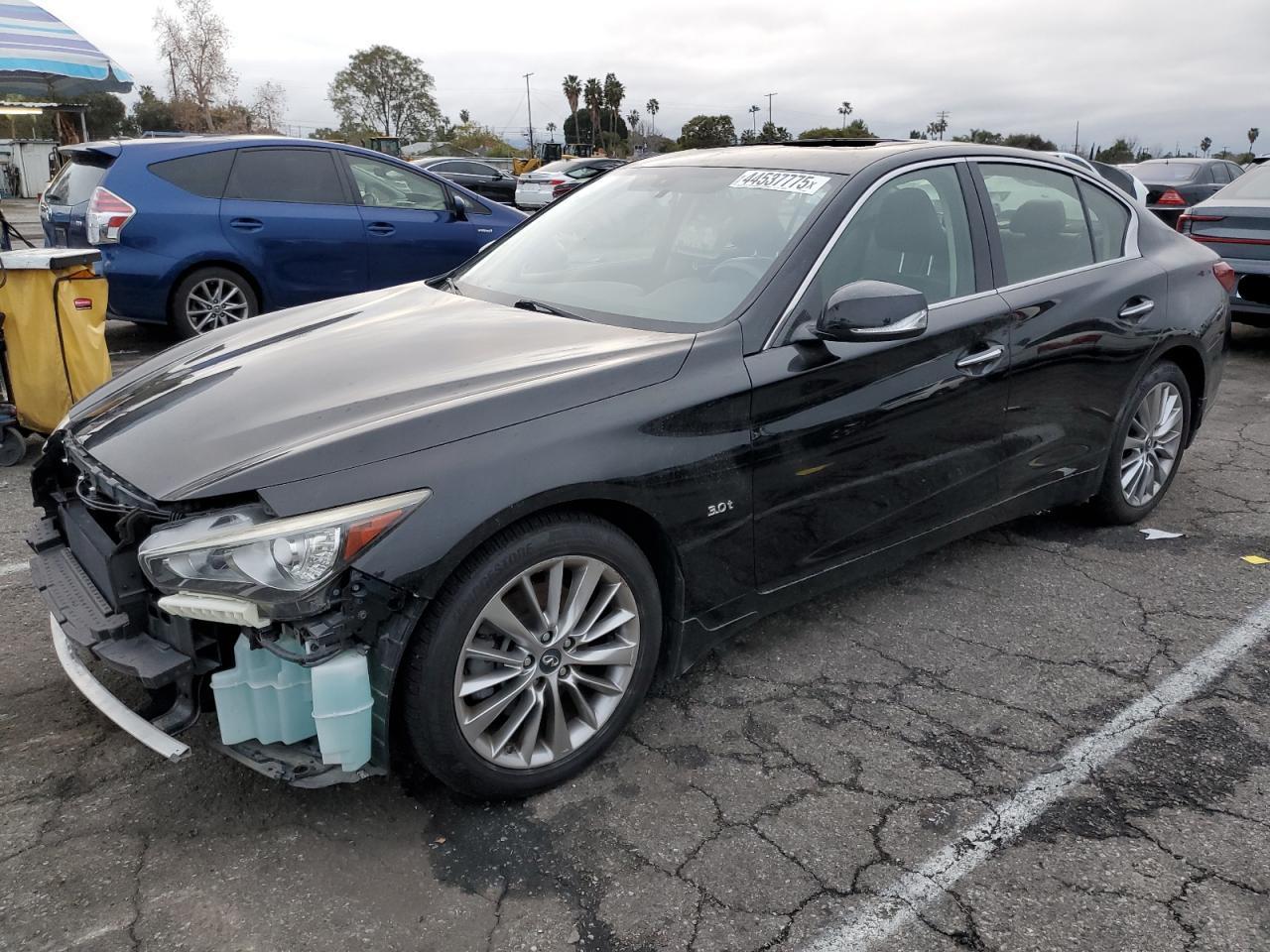 2018 INFINITI Q50 LUXE