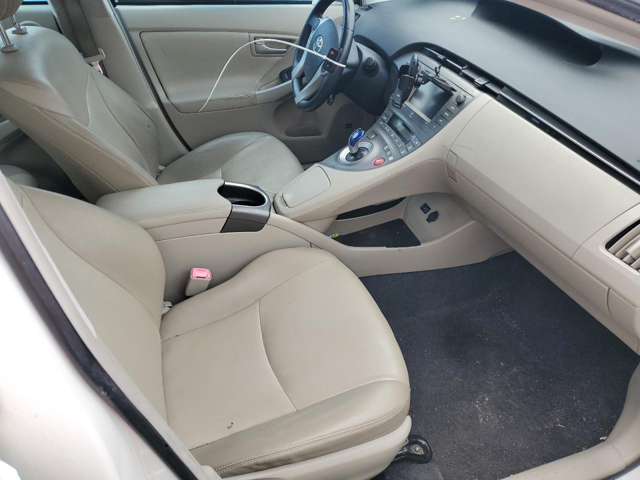 2013 TOYOTA PRIUS - Image 7