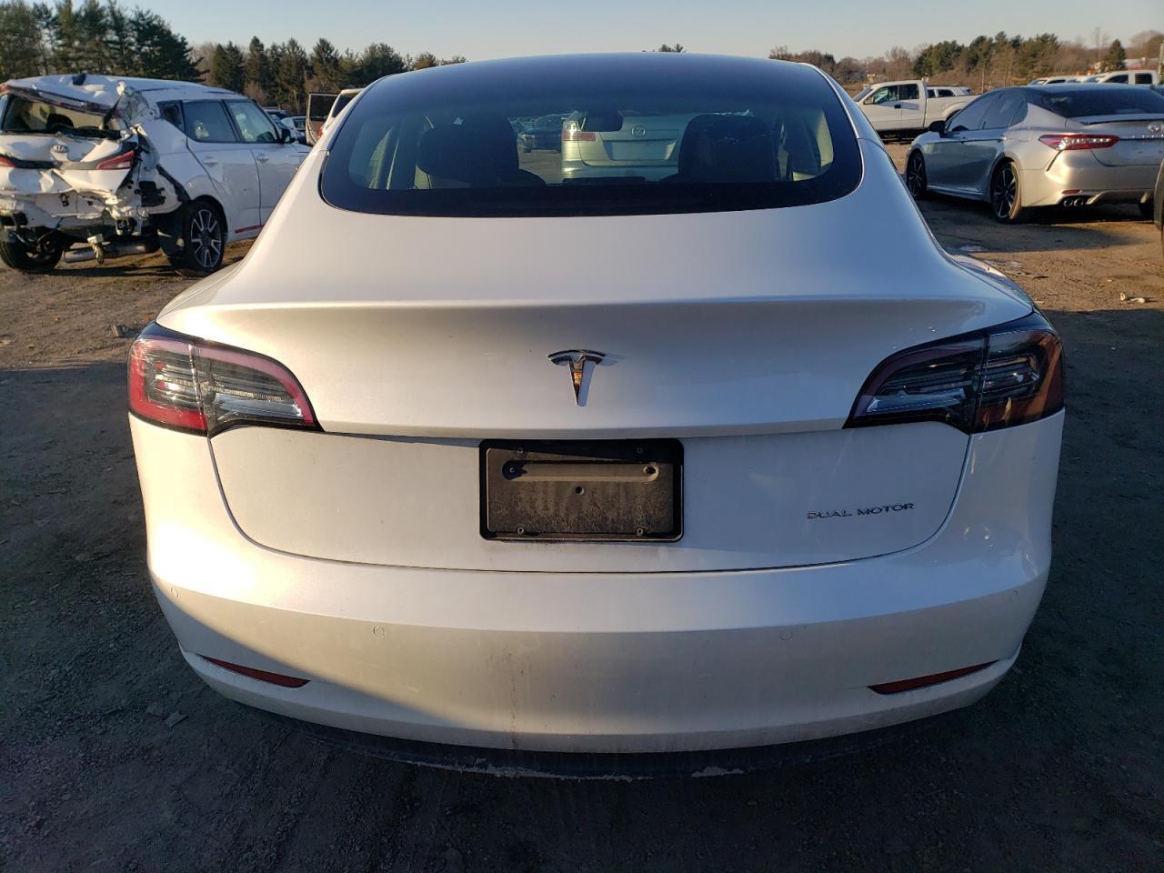2022 TESLA MODEL 3 - Image 6