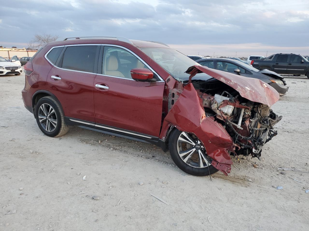 2018 NISSAN ROGUE S - Фото 4
