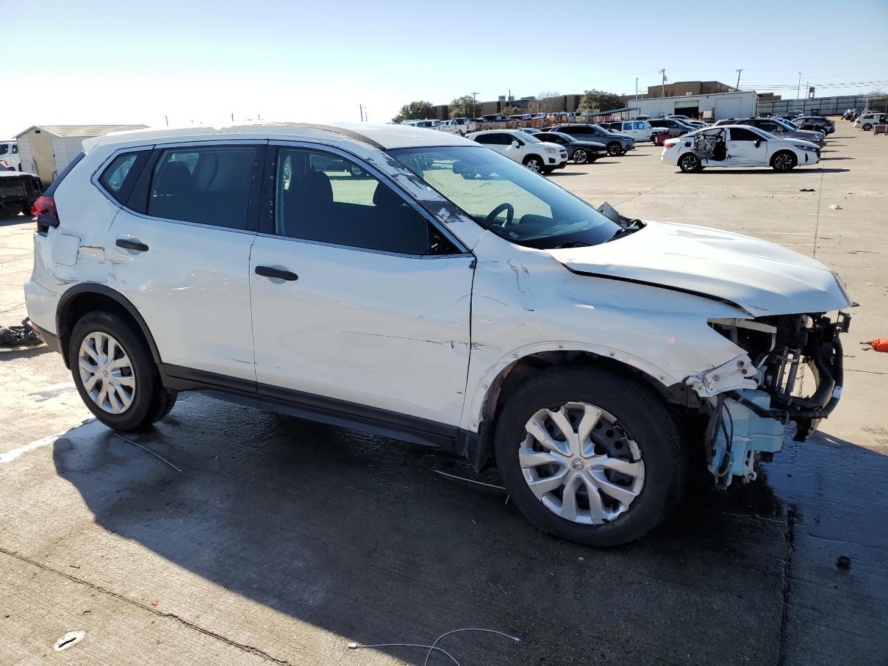 2018 NISSAN ROGUE S - Фото 4