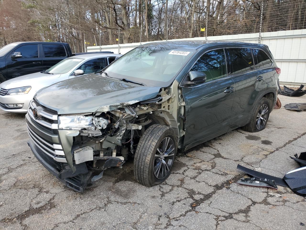 2018 TOYOTA HIGHLANDER