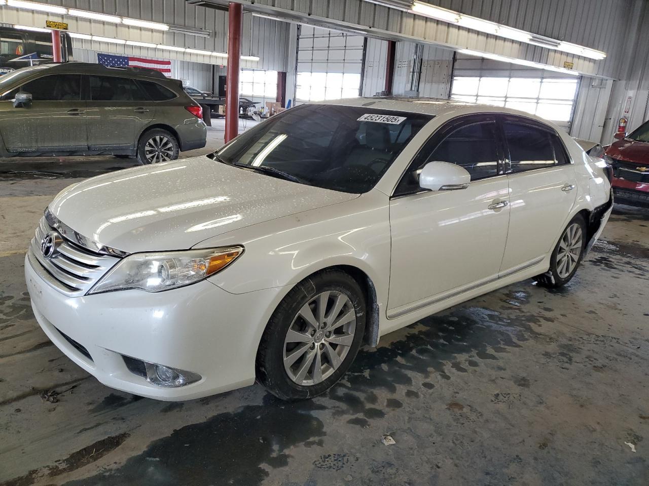 2011 TOYOTA AVALON BAS