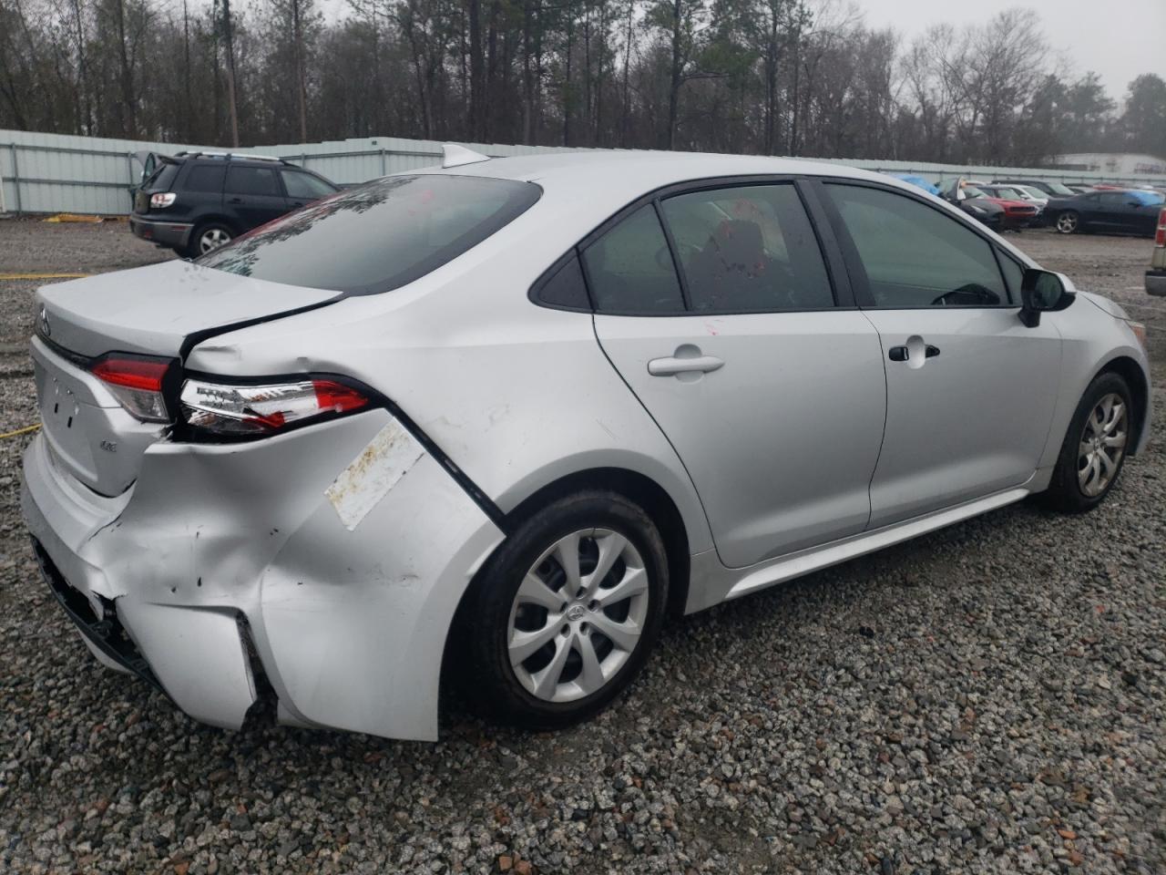 2021 TOYOTA COROLLA LE - Фото 3