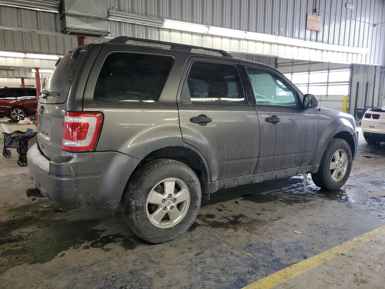 2012 FORD ESCAPE XLT - Фото 3