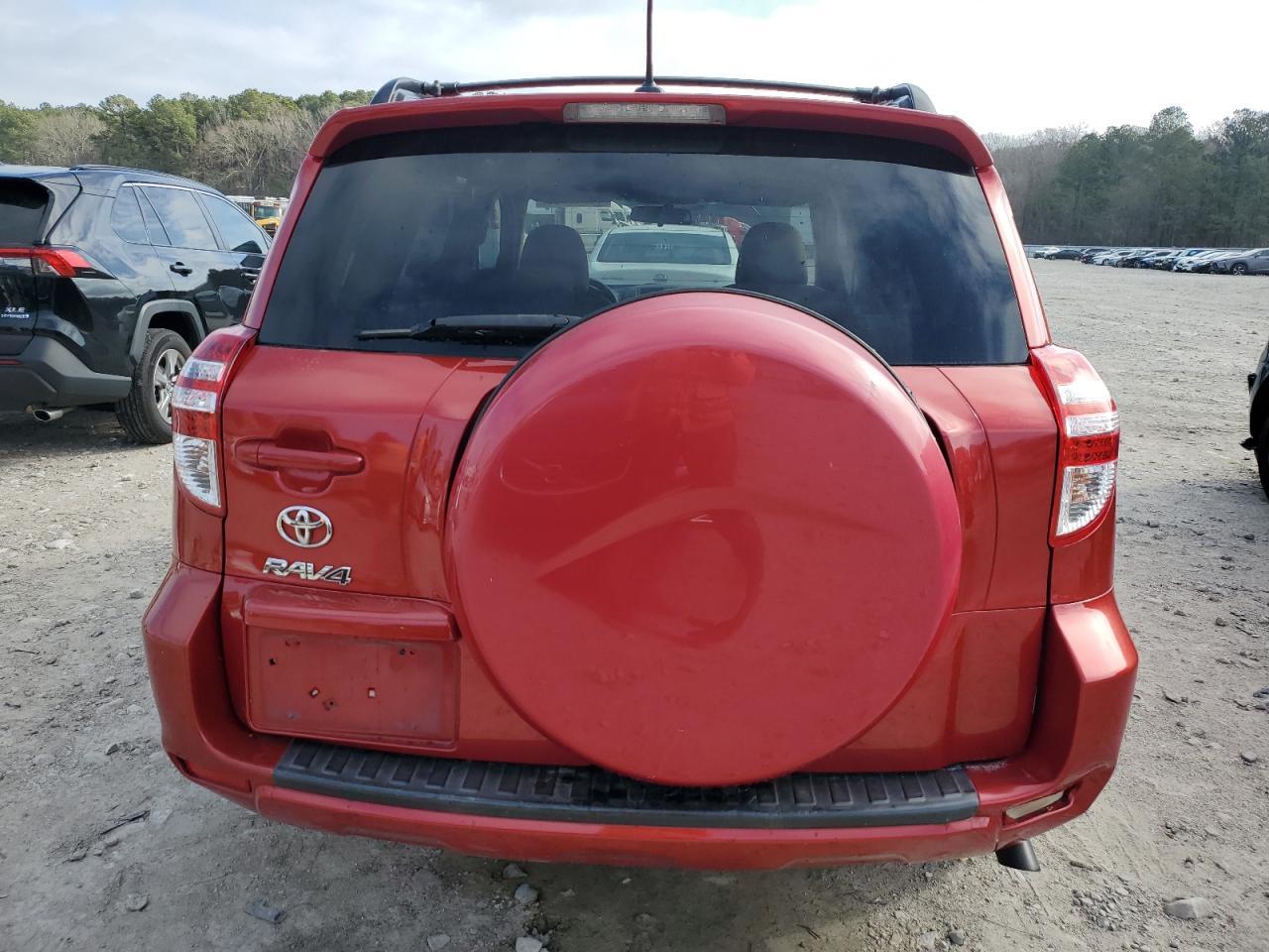 2011 TOYOTA RAV4 - Image 6