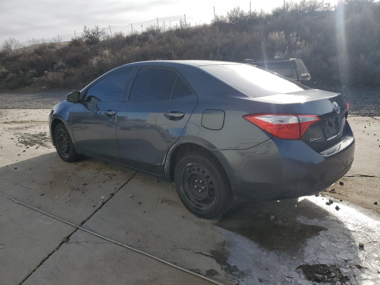 2015 TOYOTA COROLLA L - Image 2
