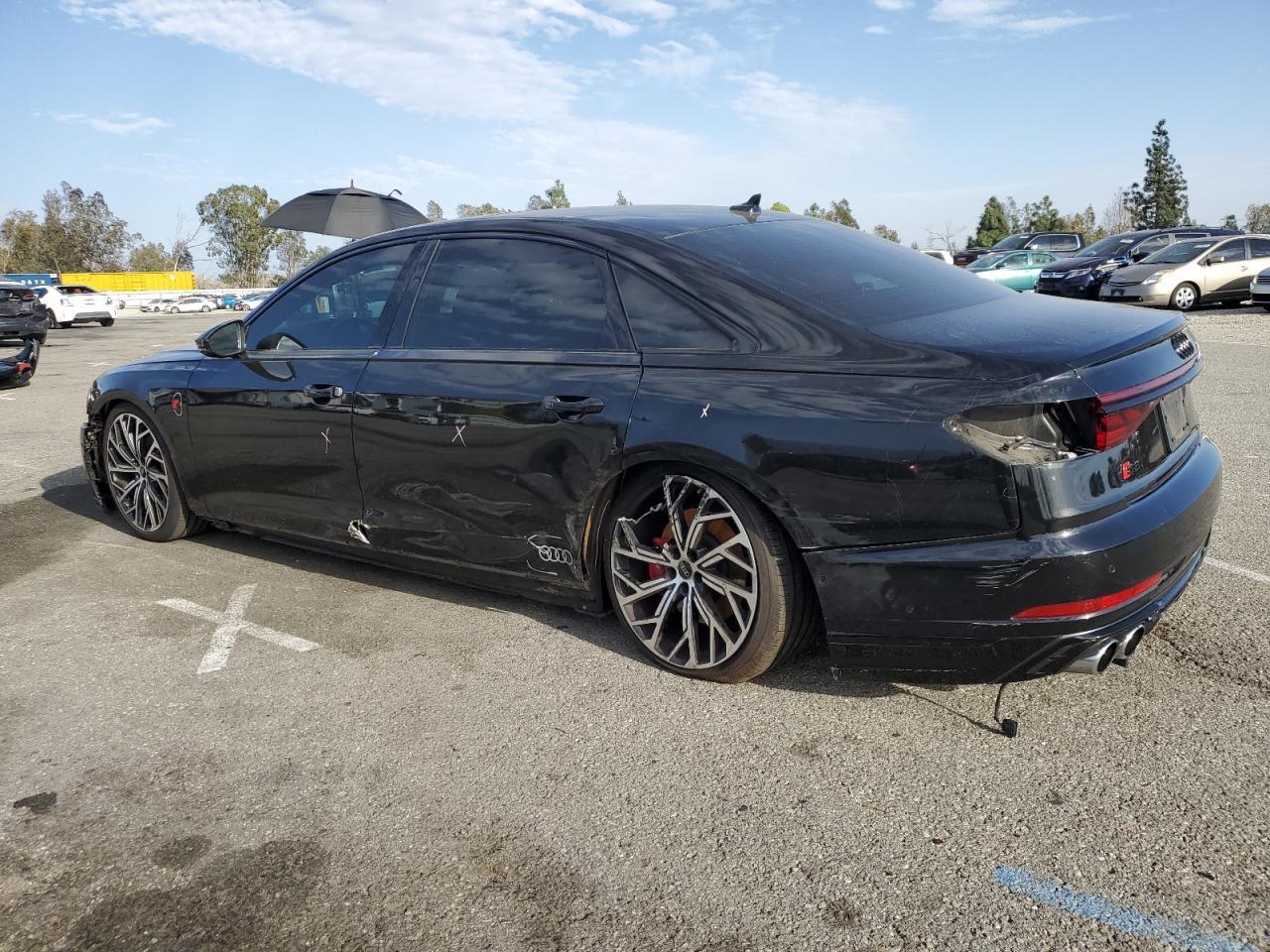 2022 AUDI S8 - Фото 2