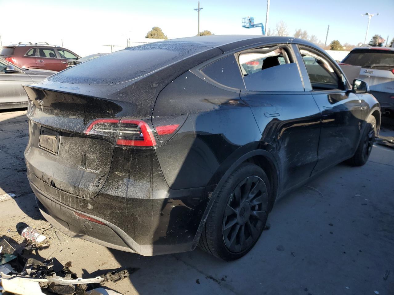 2022 TESLA MODEL Y - Image 3
