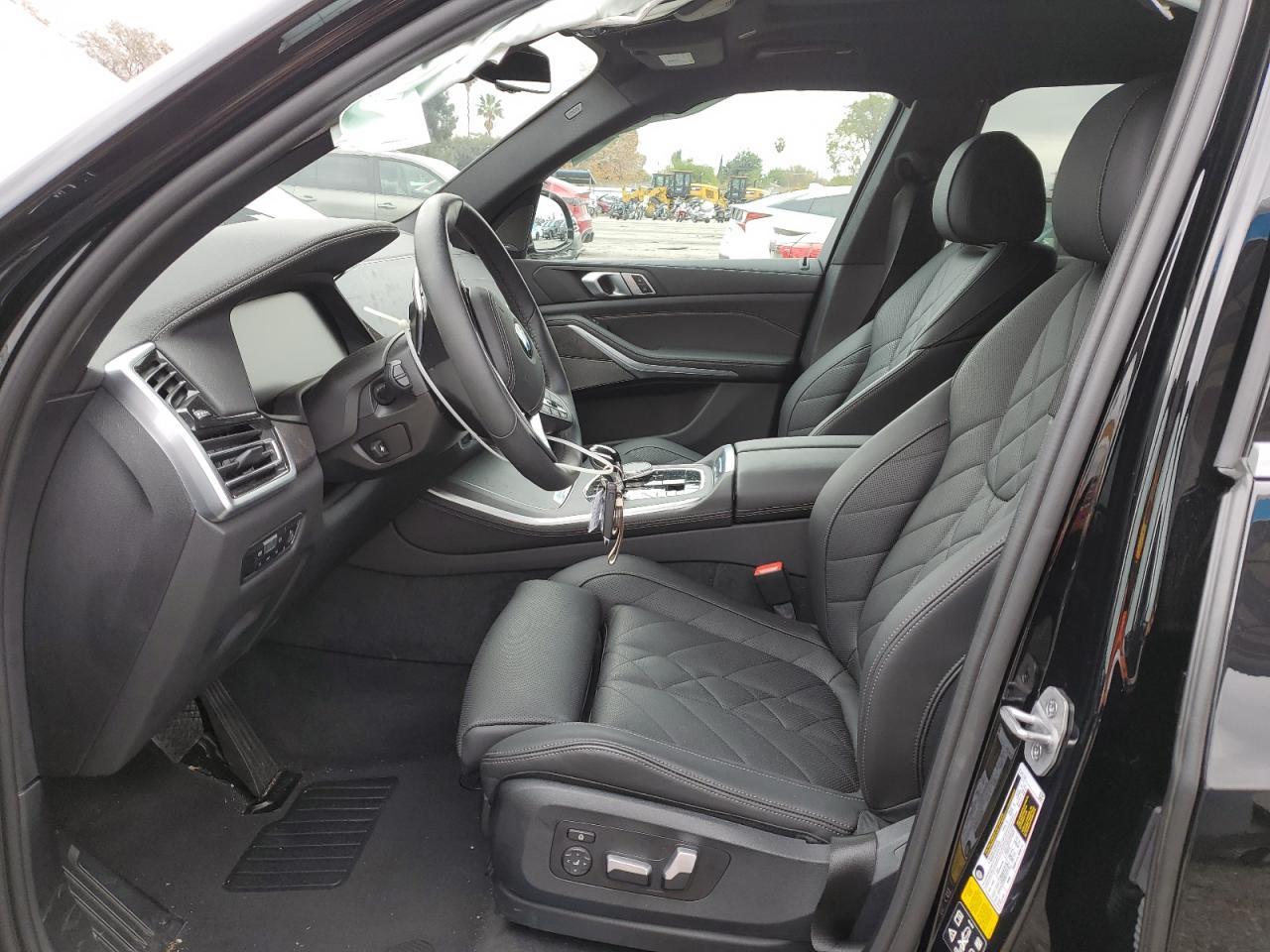 2023 BMW X5 XDRIVE4 - Фото 7