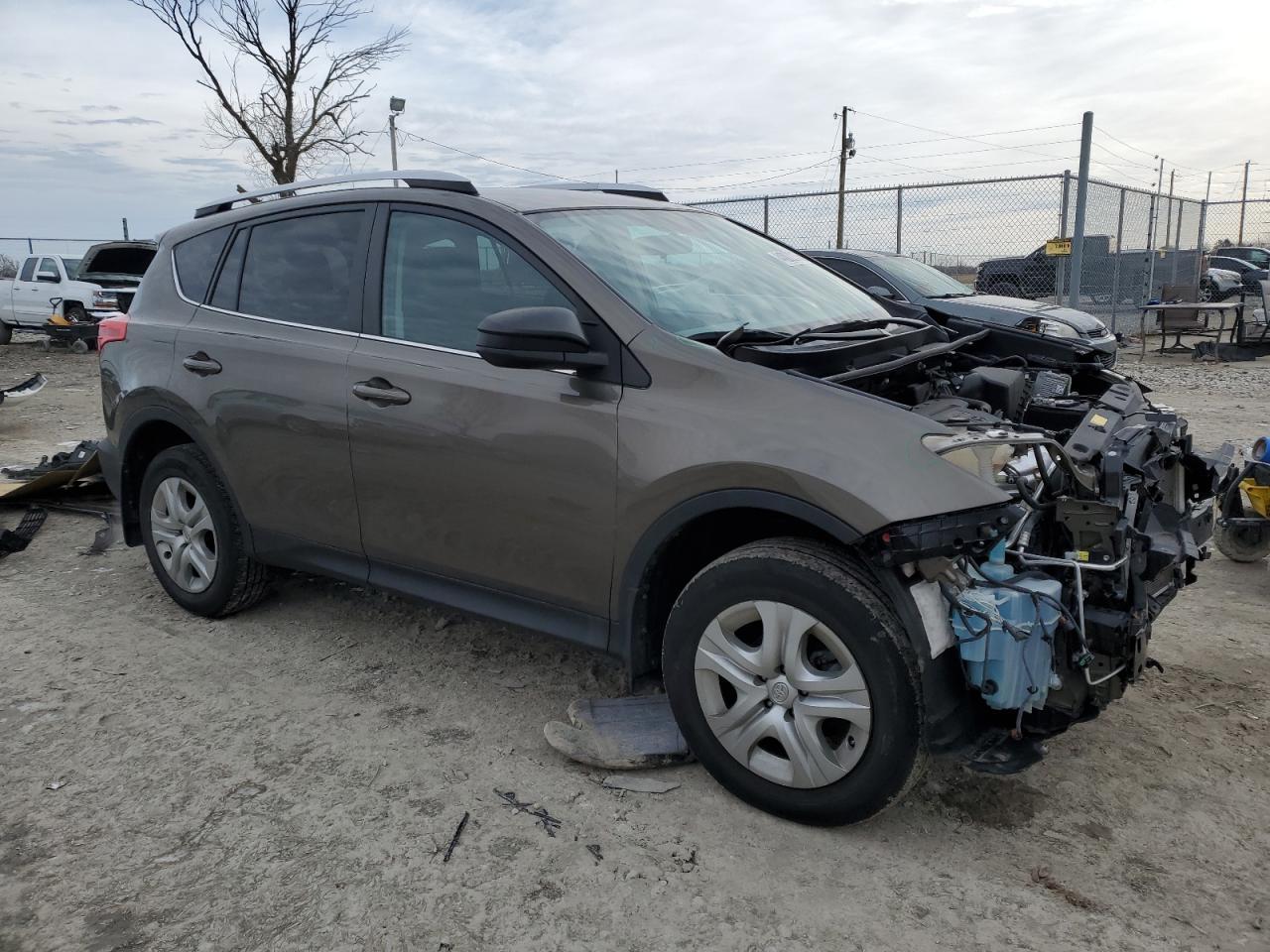 2014 TOYOTA RAV4 LE - Image 4