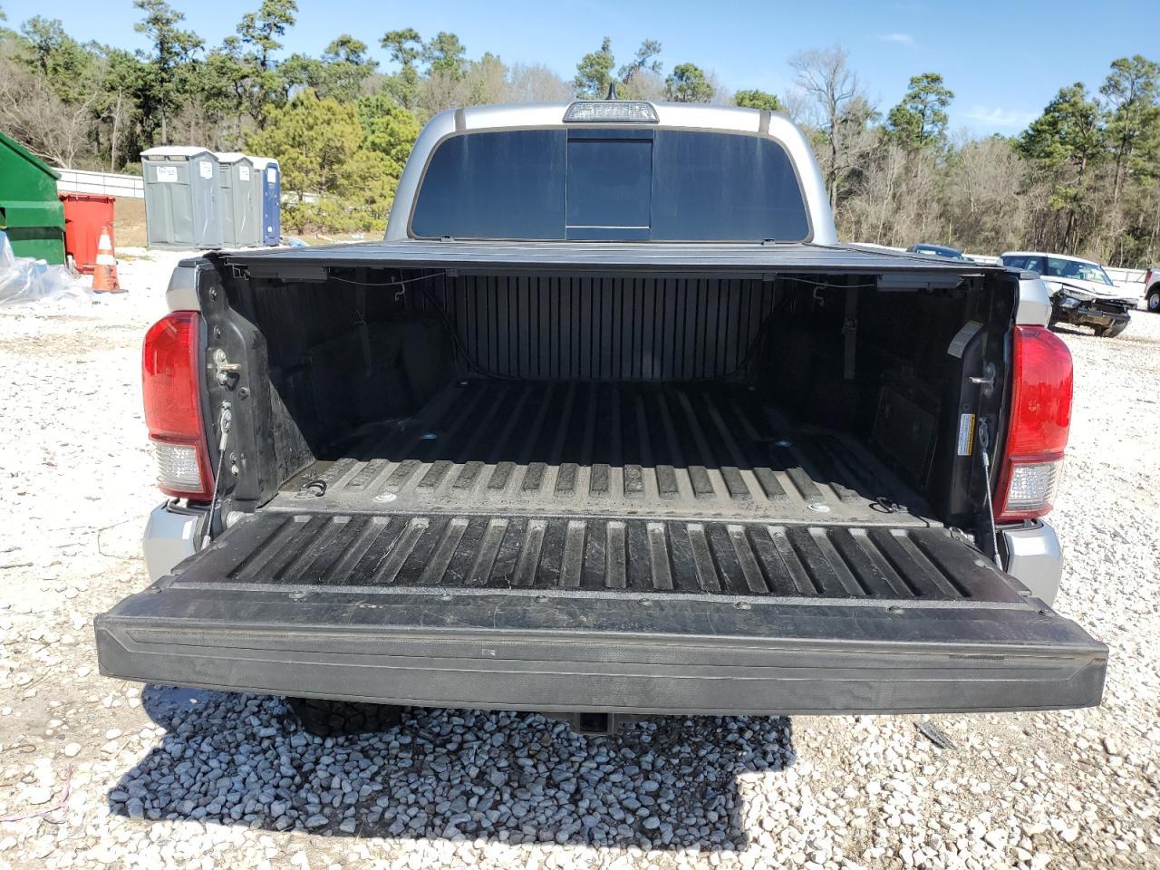 2019 TOYOTA TACOMA DOU - Image 6