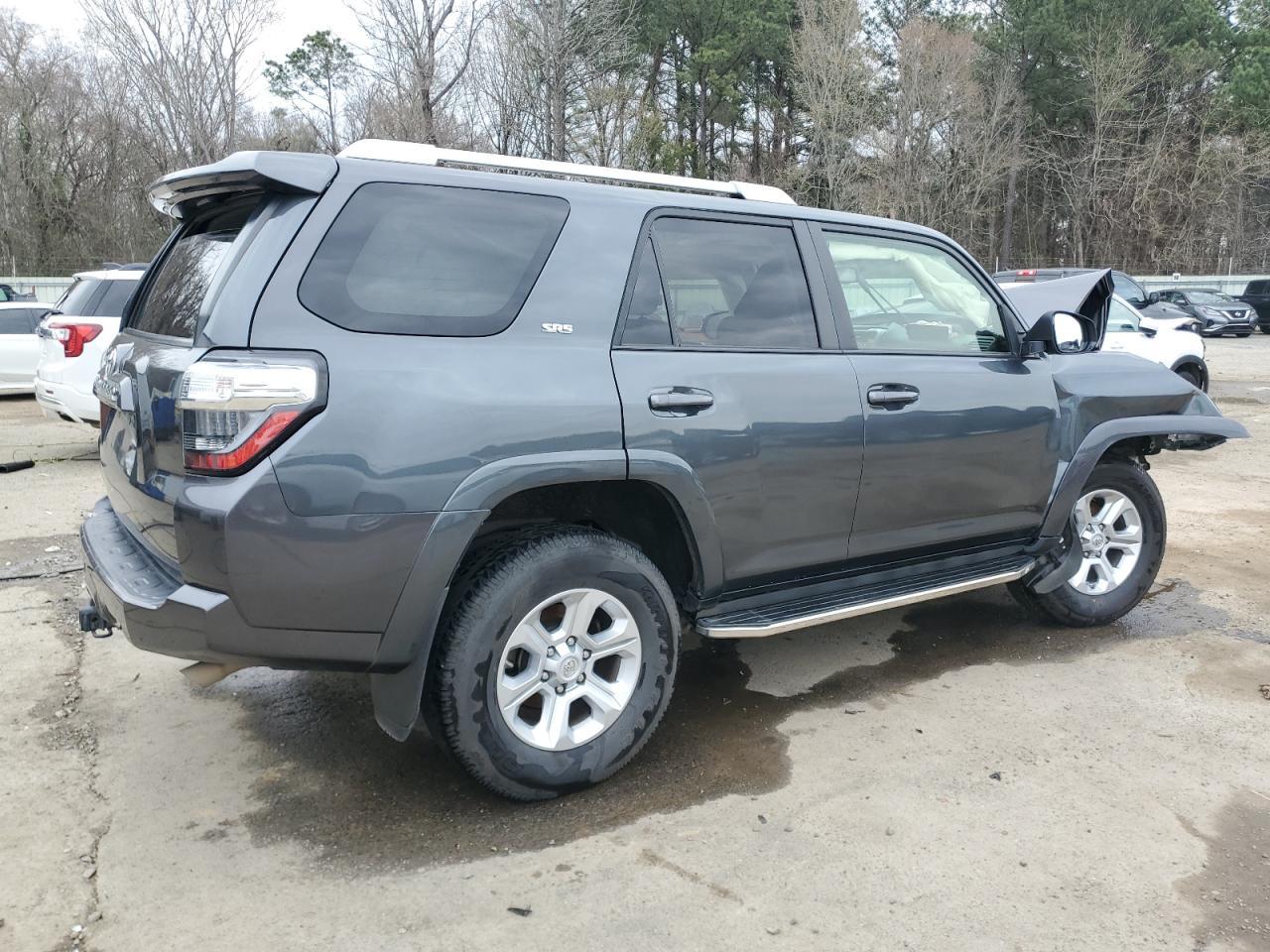 2018 TOYOTA 4RUNNER SR - Image 3